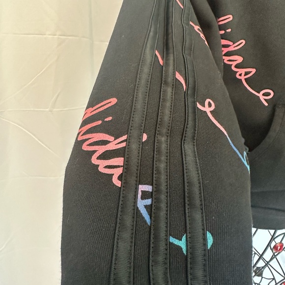 Adidas sweatshirt super cute size 16 - Picture 4 of 5